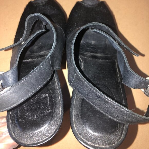 UGG Heels Women's Size 8.5 Black Leather Studded CALF HAIR Nicco Shoes Peep Toe - Picture 6 of 11